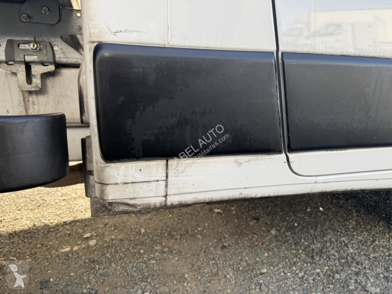 Fiat DUCATO CAISSE 20M3 + HAYON 3T5 MAXI 2.2...
