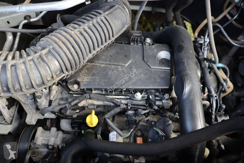 Véhicule utilitaire Opel