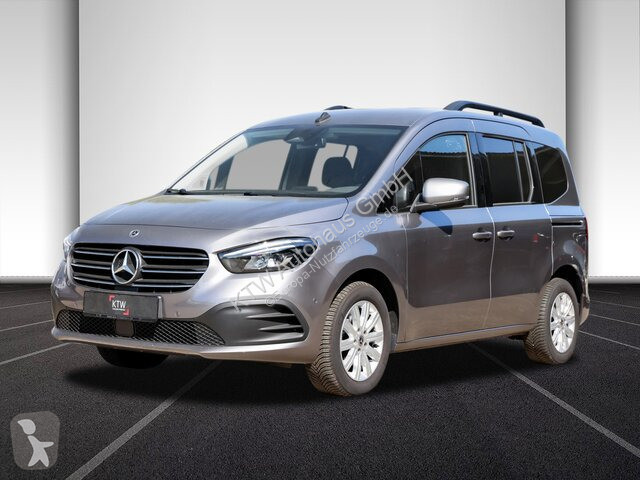 Autoutilitară Mercedes