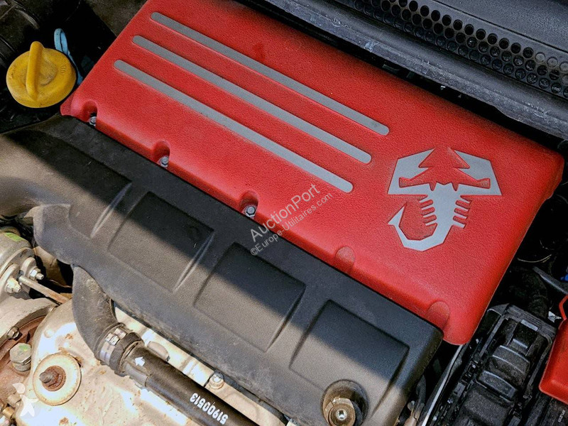 Autoutilitară Abarth Scorpioneoro 595