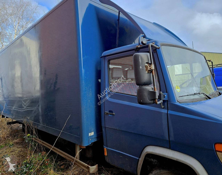 Furgoneta Mercedes 815 D