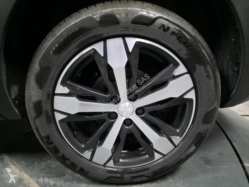 عربة نفعية Peugeot 5008 1.5 BlueHDi - 130 - BV...