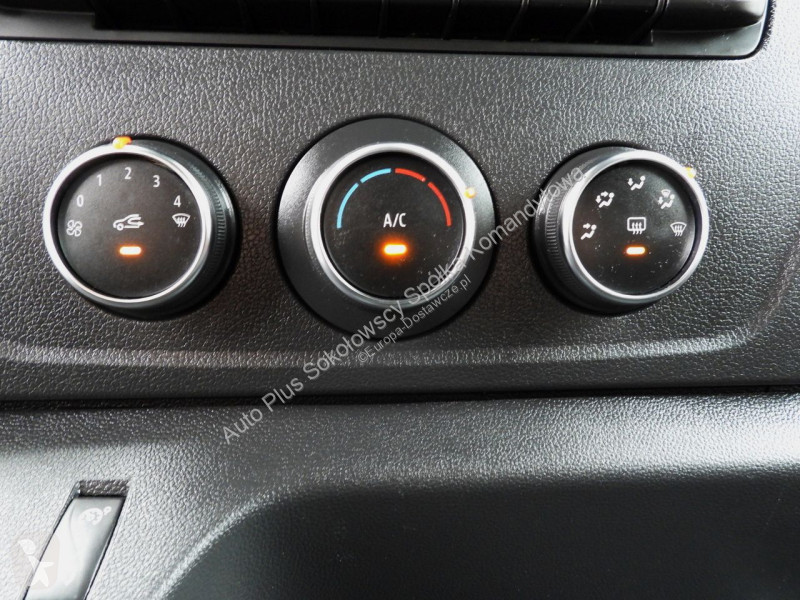 Samochód dostawczy Renault  MASTER
