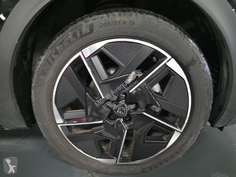 Furgoneta Peugeot 408 1.2i Hybrid -136 - BV...