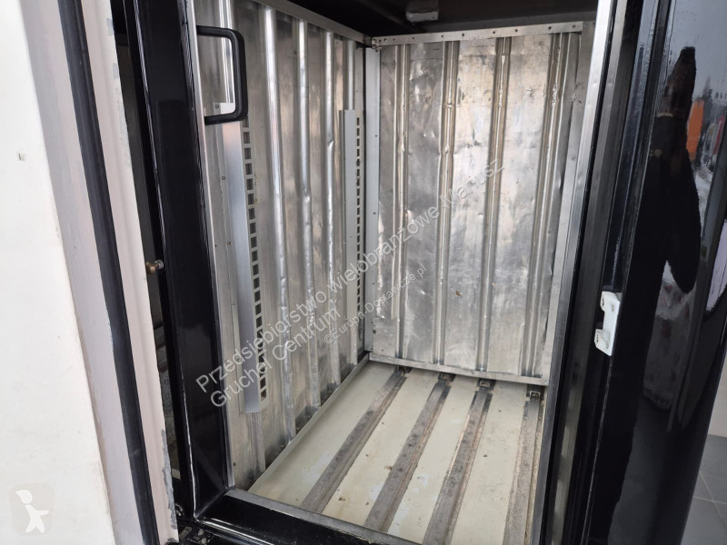 Лекотоварен автомобил Ford Transit 35 2.0 TDCi...