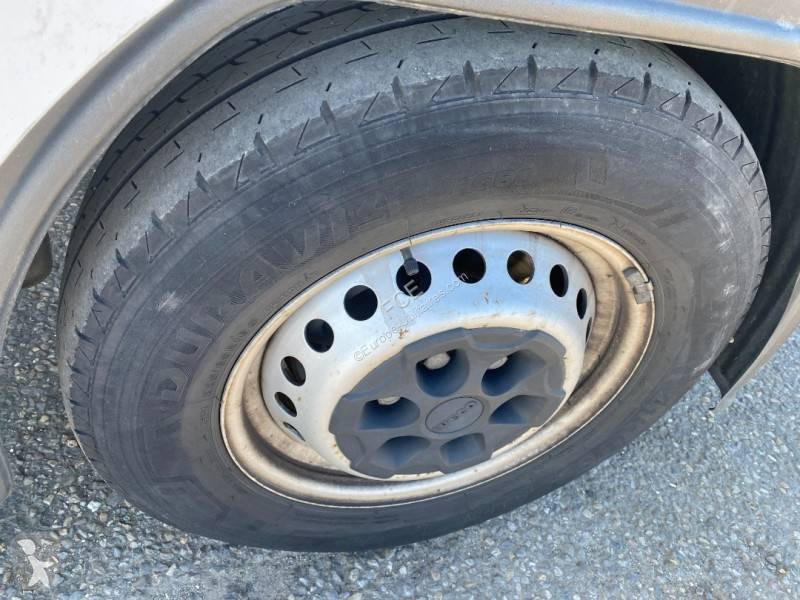 عربة نفعية Iveco
