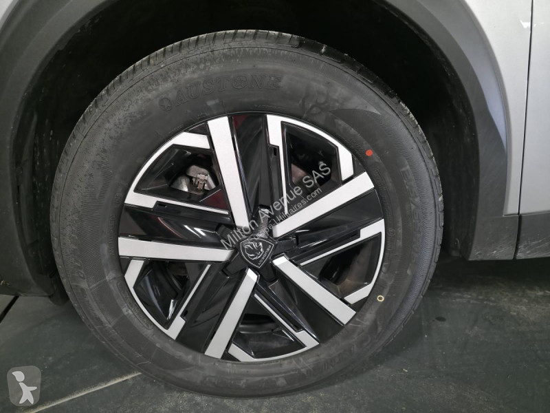Peugeot 2008 1.2i Hybrid - 136 - BV e-DCS6  II...