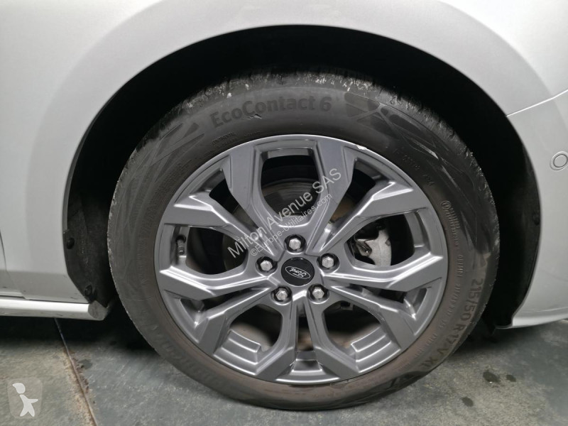 Véhicule utilitaire Ford FOCUS 1.0 EcoBoost...