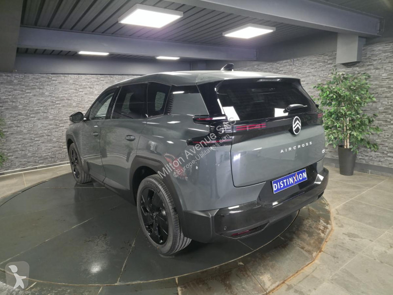 Véhicule utilitaire Citroën C5 AIRCROSS 1.2i...