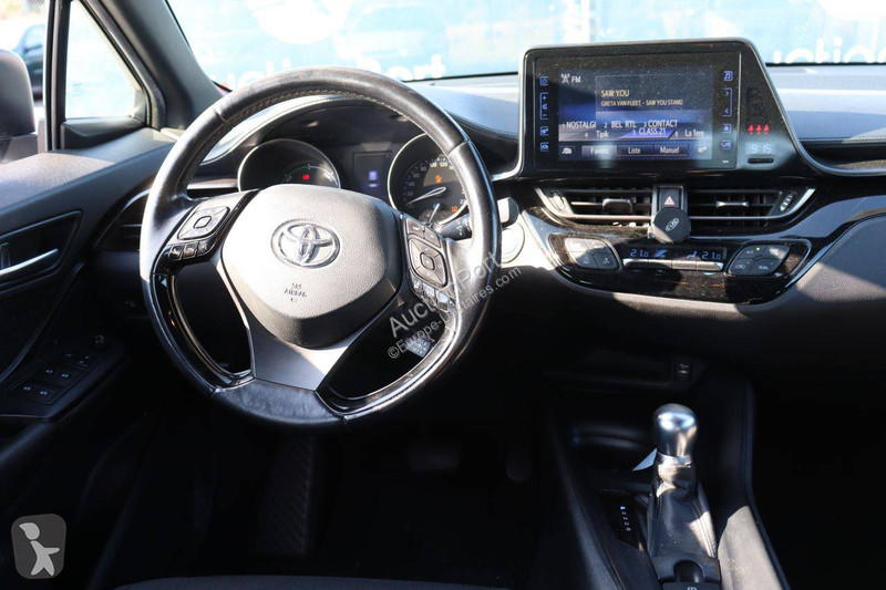 Autoutilitară Toyota Hybrid