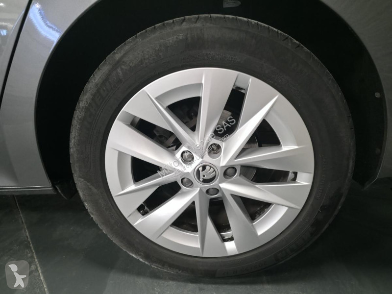 عربة نفعية Skoda OCTAVIA Combi 2.0 TDI - 150 -...