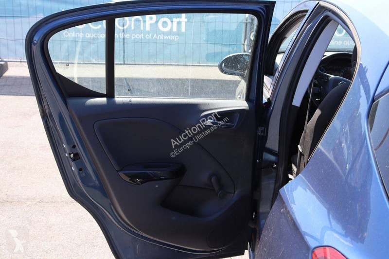 Samochód dostawczy Opel