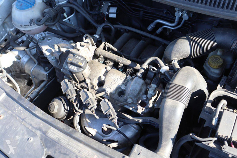 عربة نفعية Volkswagen Fox