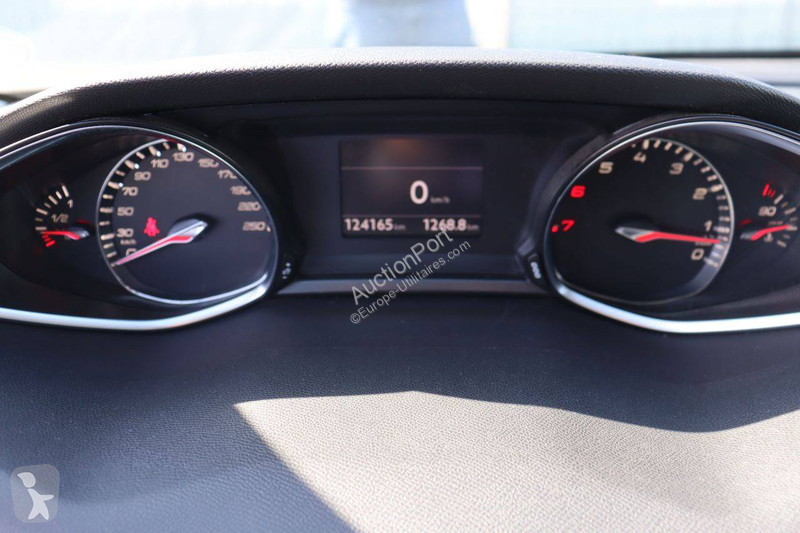 Véhicule utilitaire Peugeot