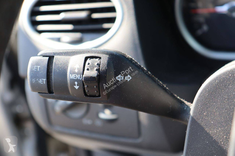 Véhicule utilitaire Ford