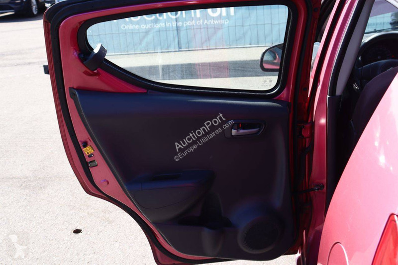 Véhicule utilitaire Suzuki  Altro