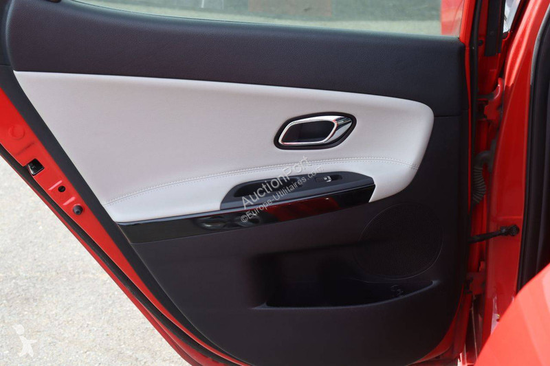 Véhicule utilitaire KIA  cee'd