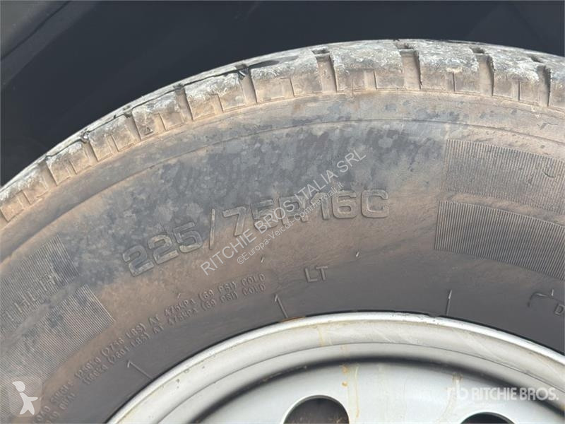 Véhicule utilitaire Opel 2.2