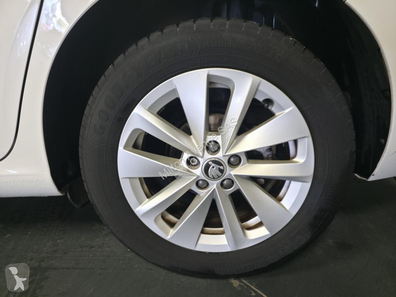 Комерційні автомобілі Skoda