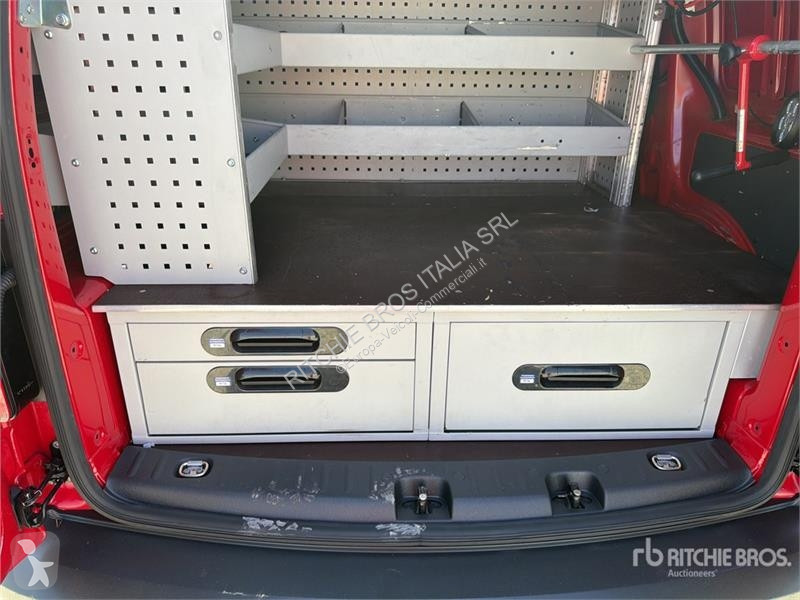 Furgoneta Volkswagen Cargo Van