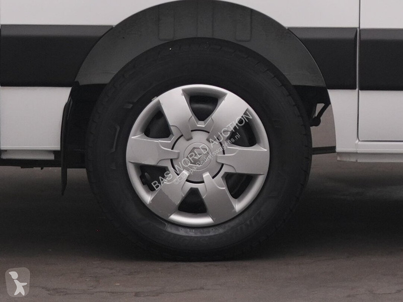 Furgoneta Renault 135PK