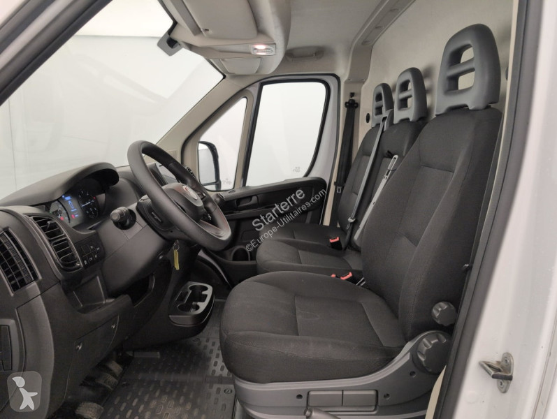 Véhicule utilitaire Fiat  DUCATO FOURGON