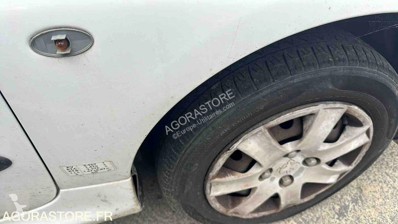 Veículo utilitário Peugeot 206