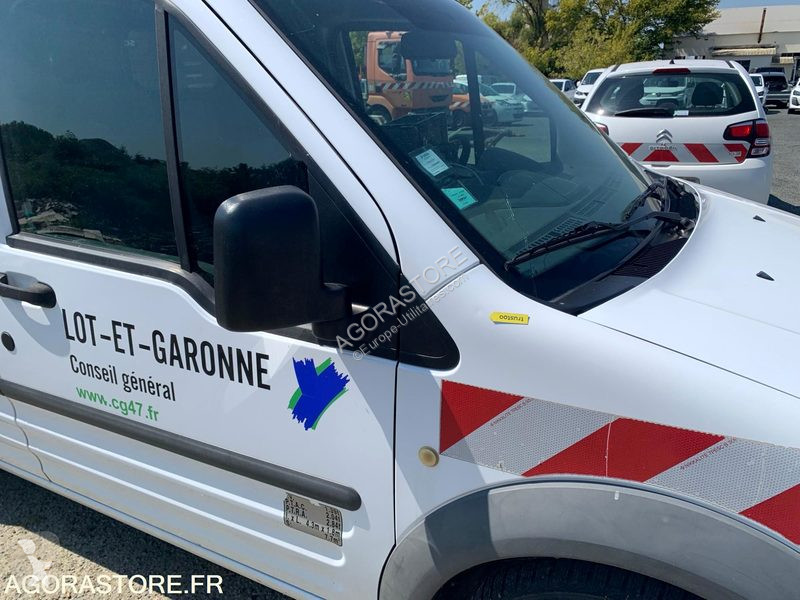 Véhicule utilitaire Ford T.CONNECT