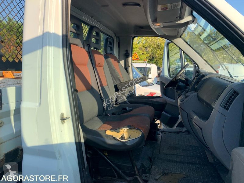 Véhicule utilitaire Fiat DUCATO