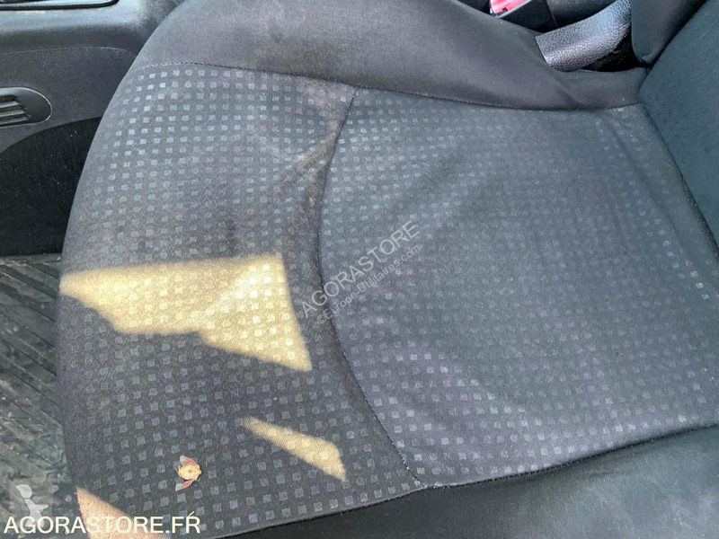 Véhicule utilitaire Peugeot 206