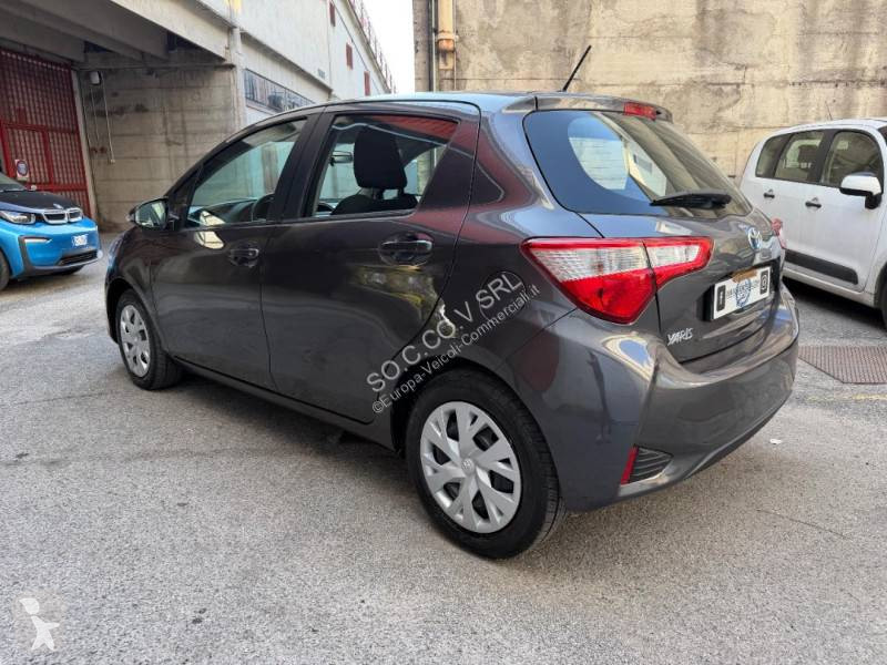 Furgoneta Toyota 1.5 VVT-I 100 hybride