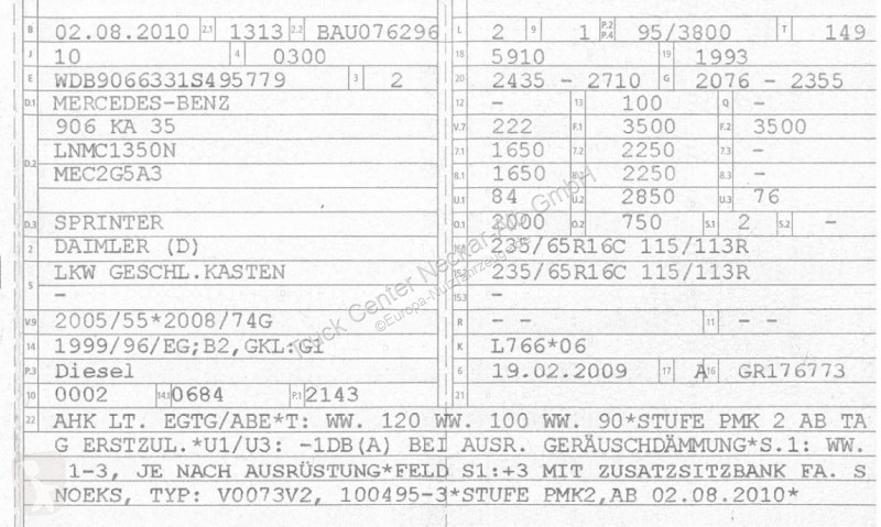 Véhicule utilitaire Mercedes 313 CDI 6 Sitze...