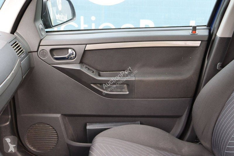Véhicule utilitaire Opel