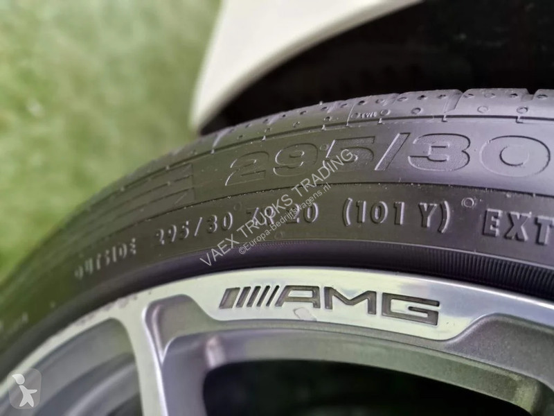Autoutilitară Mercedes GT 6.3 AMG Roadster -...