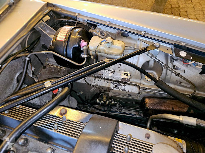 Véhicule utilitaire Jaguar (series II) 4.2...