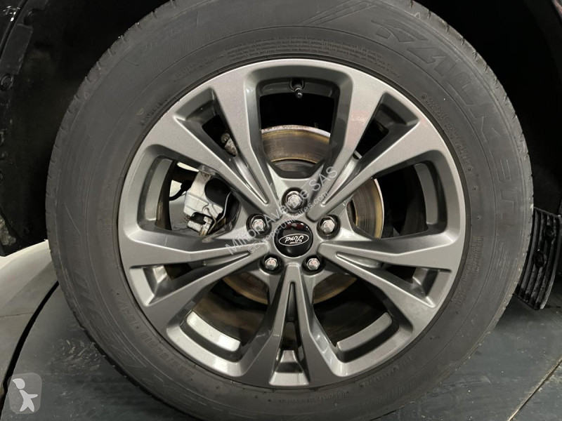 عربة نفعية Ford KUGA 2.5 Duratec Flexifuel -...