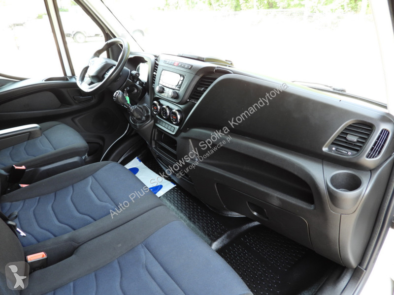Furgoneta Iveco 35S18 DAILY