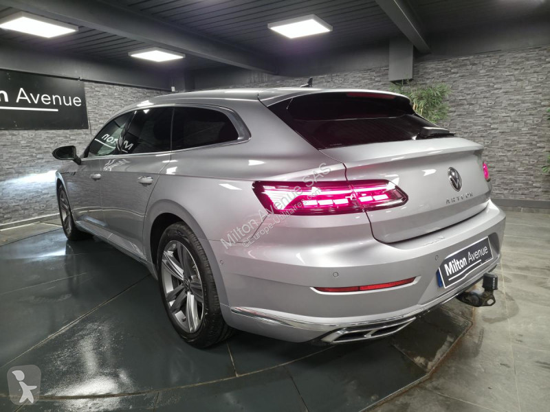 Véhicule utilitaire Volkswagen ARTEON Shooting...