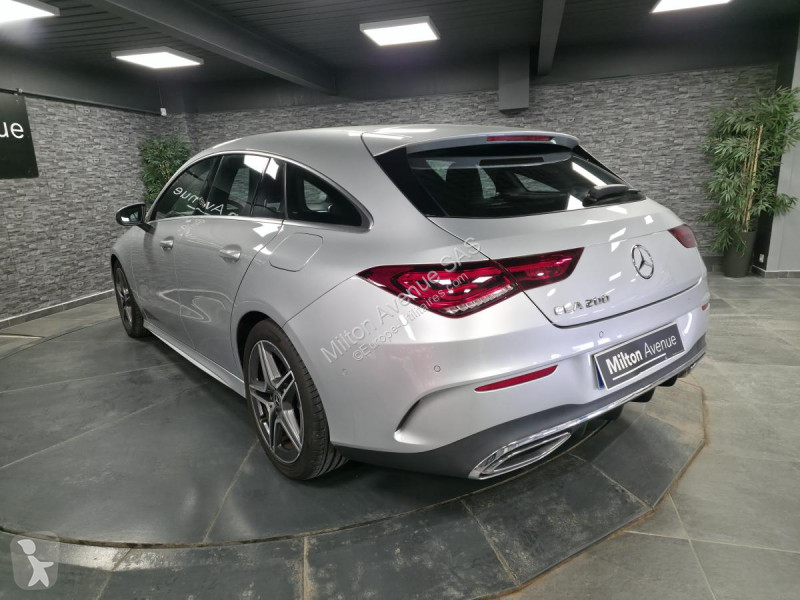 Véhicule utilitaire Mercedes CLA Shooting Brake...