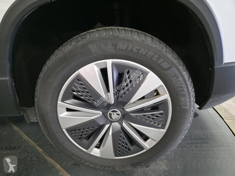 Samochód dostawczy Skoda KAROQ 2.0 TDI SCR -...