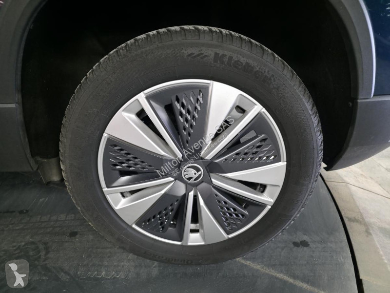 Samochód dostawczy Skoda KAROQ 2.0 TDI SCR -...