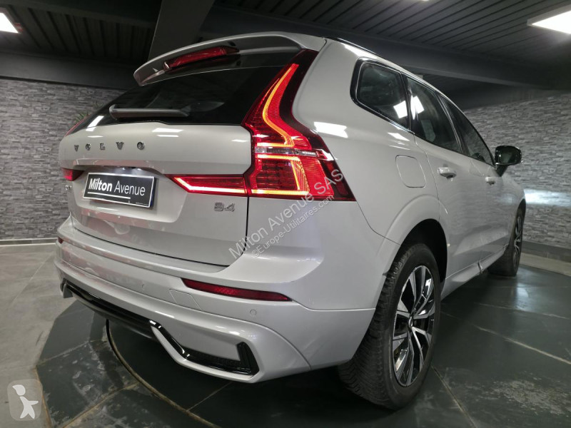 Samochód dostawczy Volvo XC60 B4 Micro-Hybride...