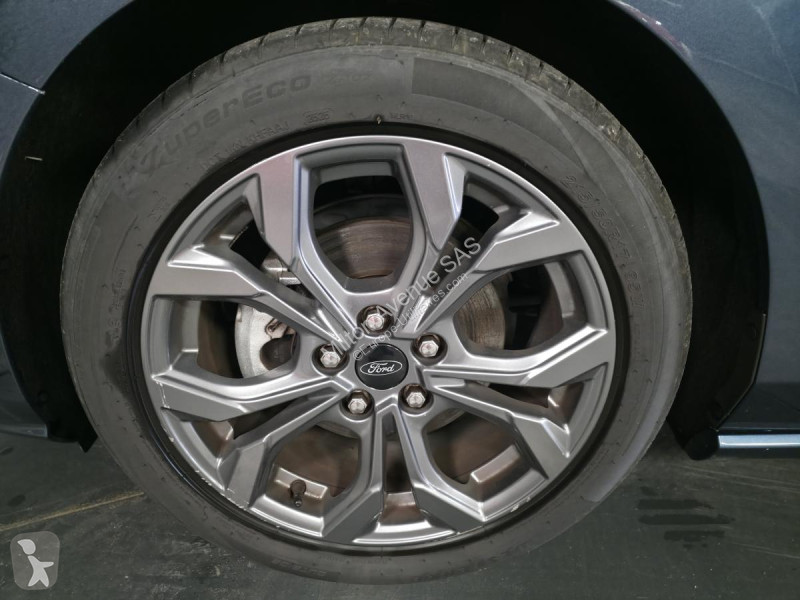Véhicule utilitaire Ford FOCUS 1.0 EcoBoost...