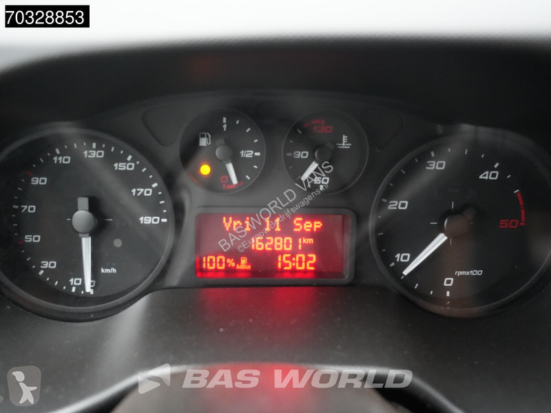 Коммерческий автомобиль Iveco 65C15 3.0L 150PK...