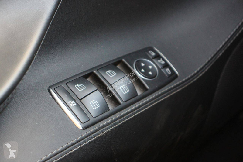 Furgoneta Tesla P85+