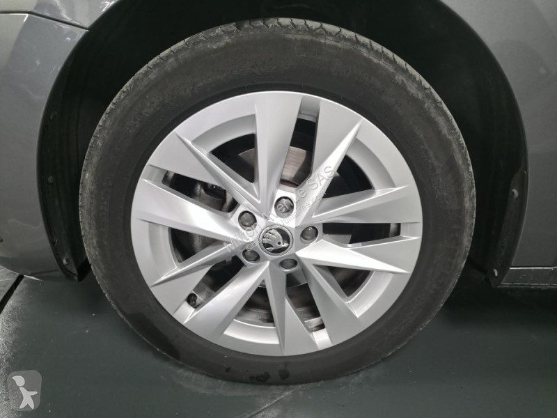 عربة نفعية Skoda OCTAVIA Combi 2.0 TDI - 150 -...