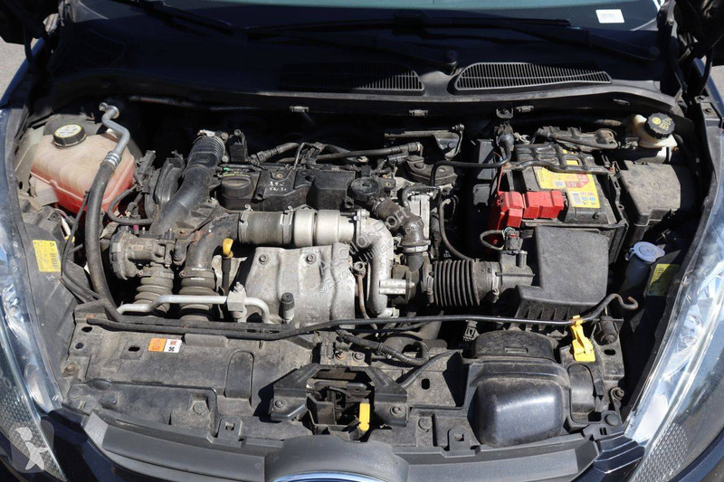 عربة نفعية Ford