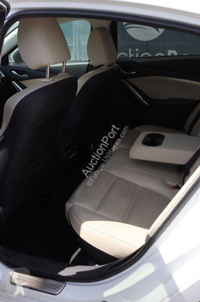 Furgoneta Mazda  6