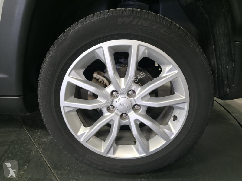 Véhicule utilitaire Jeep 1.3 GSE T4 130 4x2...