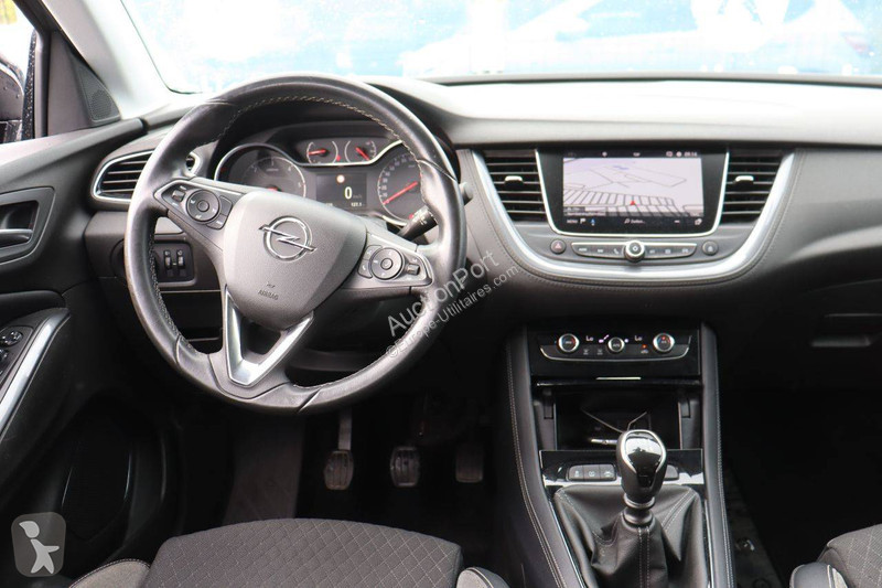 Véhicule utilitaire Opel